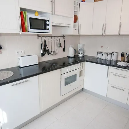 In Playa Blanca Sleeps 4 Includes Swimming Pool And Wifi 빌라