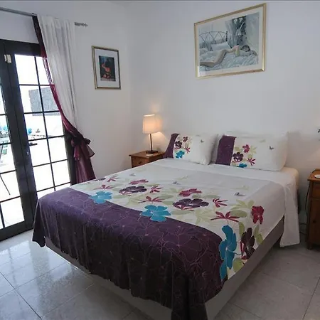 In Playa Blanca Sleeps 4 Includes Swimming Pool And Wifi Villa